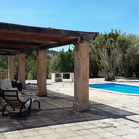 בית נופש Finca En Paguera פגוארה